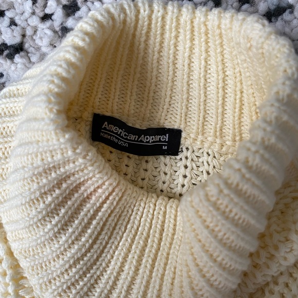 American Apparel Mock Neck Sweater - Cream - Picture 5 of 5